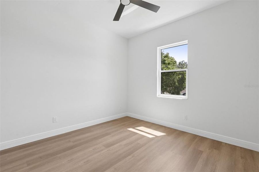 Spacious, unfurnished interior of a new home in , Tampa (Image 63).