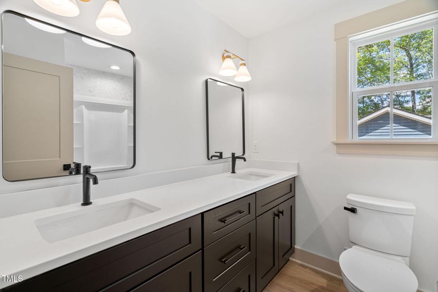 69-web-or-mls-165-nashua-dr 69-web-or-mls-165-nashua-dr