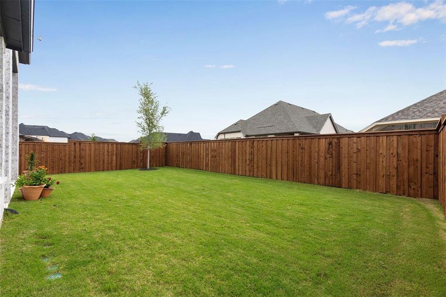 Exterior details and patio area of a home in , Prosper (Image 22).
