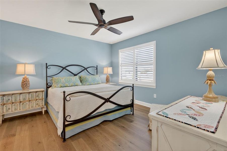 Furnished interior view inside a new home in , Lakewood Ranch (Image 31).