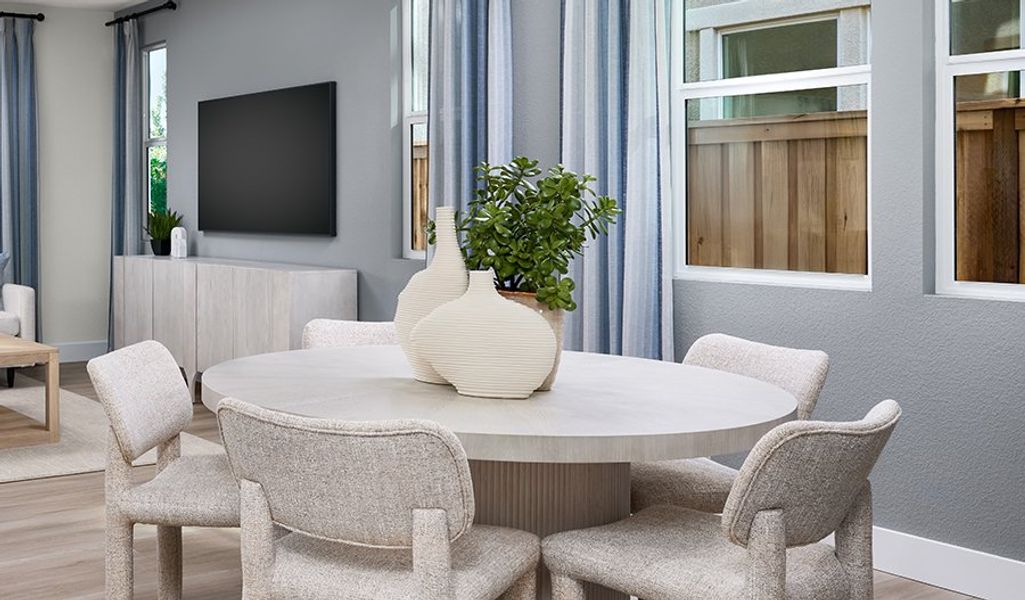 Foster-N598-BellezaatLakeview Dining Area Foster-N598-BellezaatLakeview Dining Area