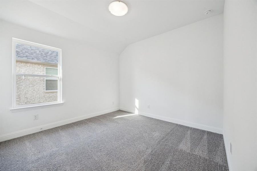 Spacious, unfurnished interior of a new home in Sicily, Princeton (Image 28).