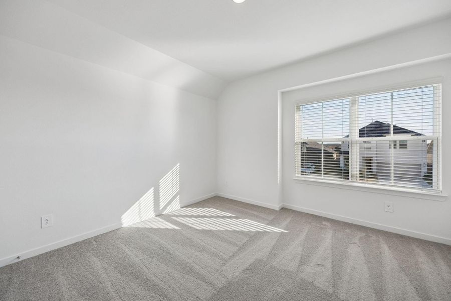 Spacious, unfurnished interior of a new home in Montgomery Bend, Montgomery (Image 29).