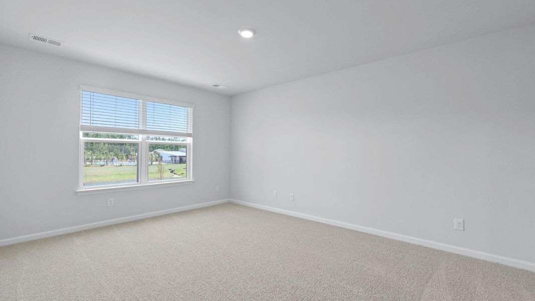 Spacious, unfurnished interior of a new home in Hillcrest, Ravenel (Image 32).