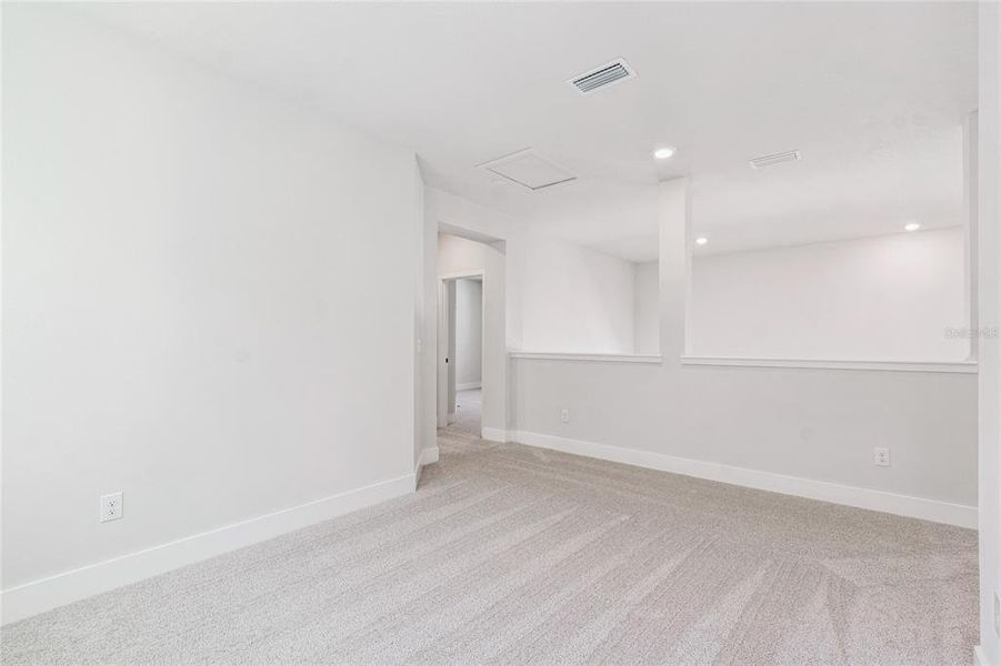 Spacious, unfurnished interior of a new home in Persimmon Park - Garden Series, Wesley Chapel (Image 40).