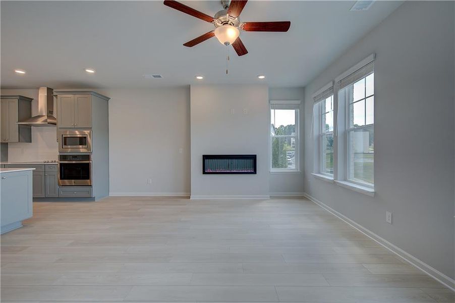 Spacious, unfurnished interior of a new home in Daybreak, Newnan (Image 22).