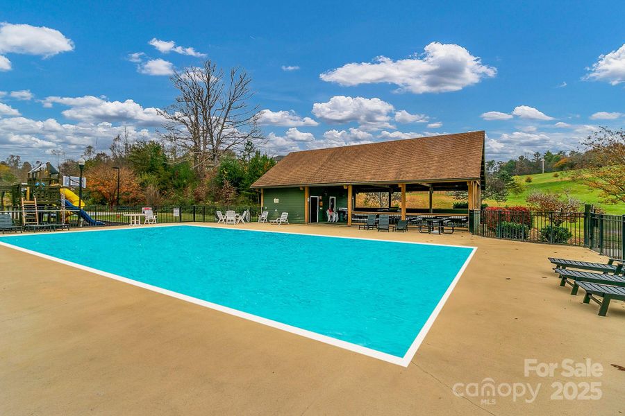 Image 40 of a home in . Image 40 of a home in .