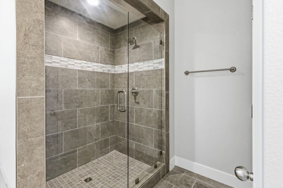 Close-up of interior finishes inside a home in Las Palomas Country Club Estates, La Vernia (Image 6).