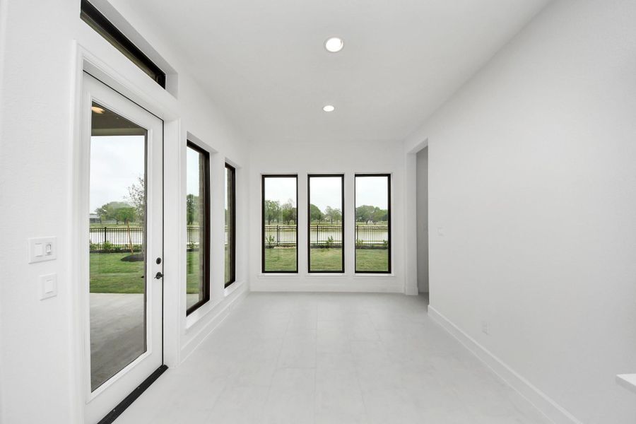 Spacious, unfurnished interior of a new home in Candela South, Richmond (Image 26).