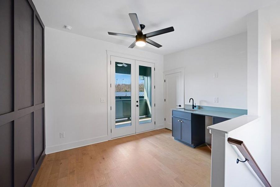 Spacious, unfurnished interior of a new home in , Atlanta (Image 35).