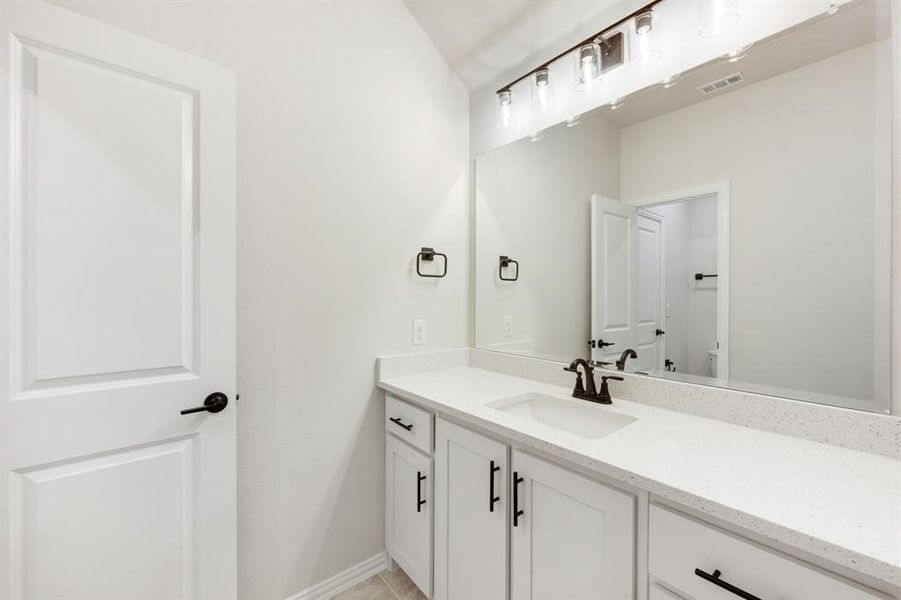 Furnished interior view inside a new home in Liberty, Melissa (Image 7).