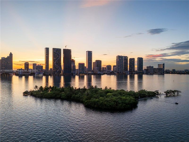 Natural landscape and outdoor views near in Miami (Image 39). Natural landscape and outdoor views near in Miami (Image 39).