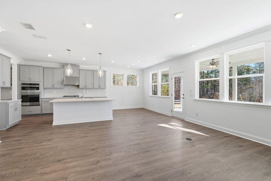 Spacious, unfurnished interior of a new home in Reserve at Hickory Walk, Kennesaw (Image 33).