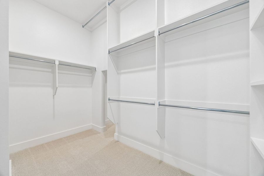 Spacious, unfurnished interior of a new home in The Parks at Wilson Creek, Celina (Image 40).