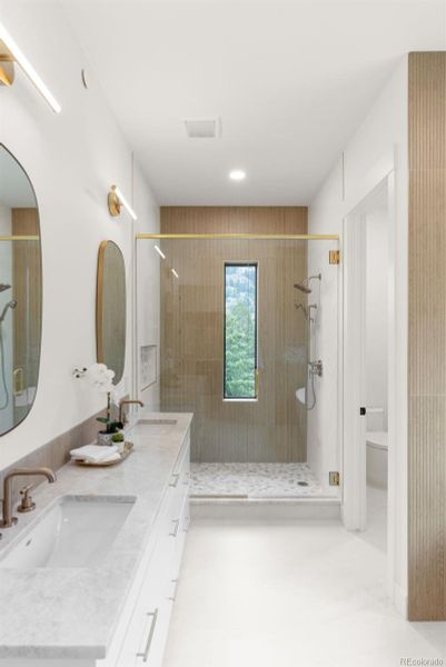 Ensuite primary bath