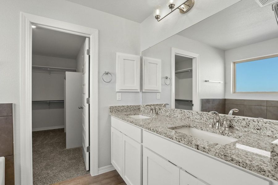 Representative furnished interior of a home built from the Winfield by View Homes in Verdancia, Horizon City (Image 7).