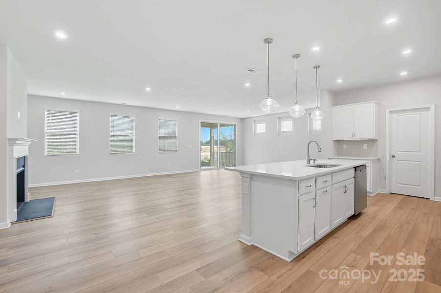 Spacious, unfurnished interior of a new home in Waxhaw Landing, Monroe (Image 16). Spacious, unfurnished interior of a new home in Waxhaw Landing, Monroe (Image 16).