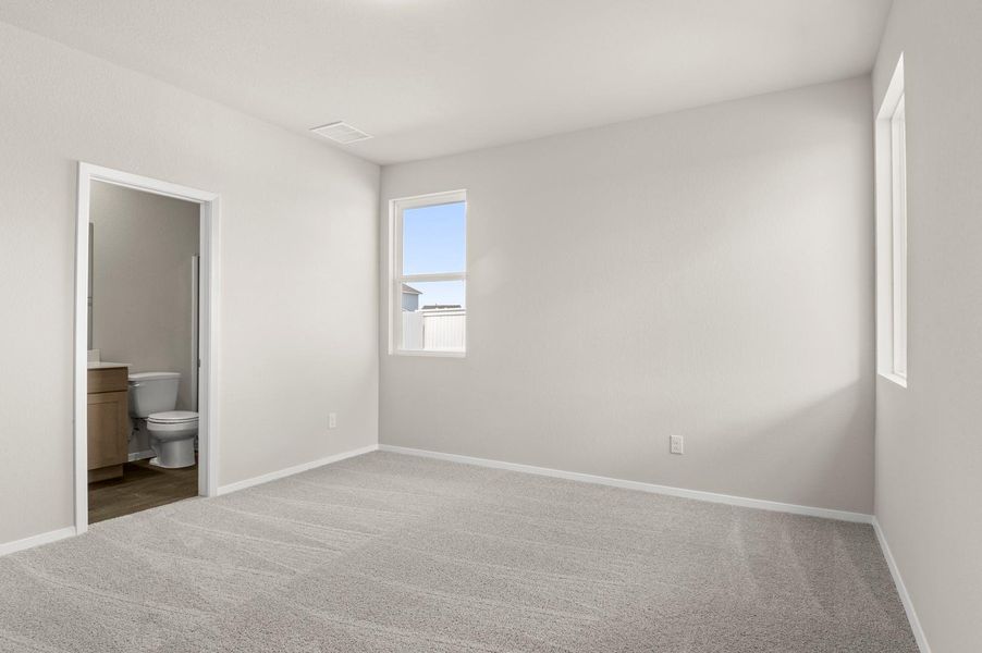 Spacious, unfurnished interior of a new home in Harvest Ridge, Elgin (Image 22). Spacious, unfurnished interior of a new home in Harvest Ridge, Elgin (Image 22).