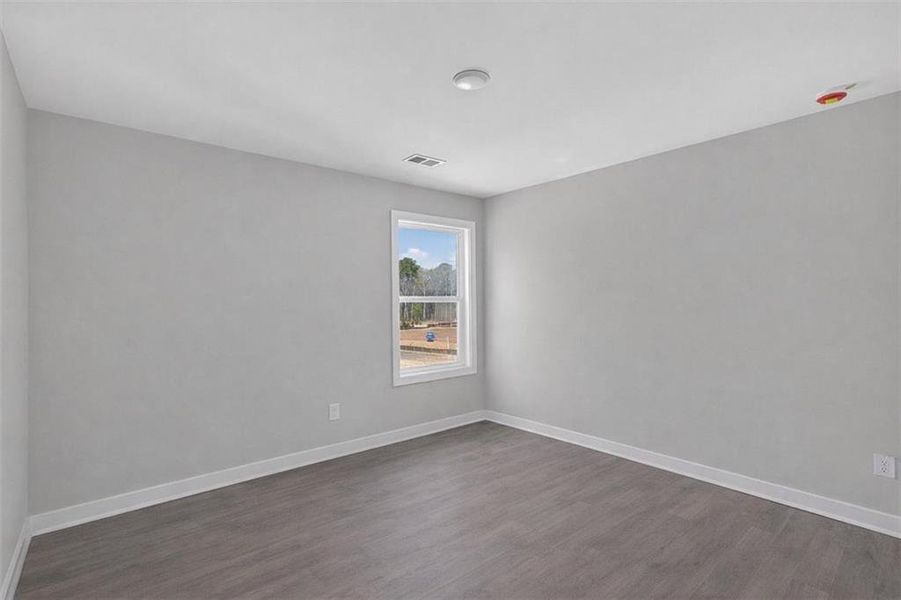 Spacious, unfurnished interior of a new home in , Fayetteville (Image 7).