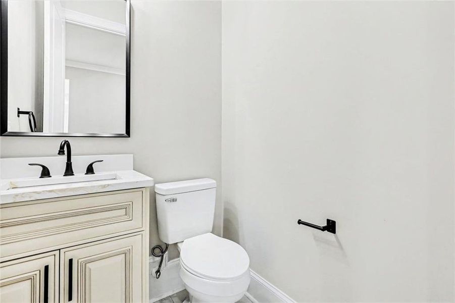 Furnished interior view inside a new home in , Atlanta (Image 9).