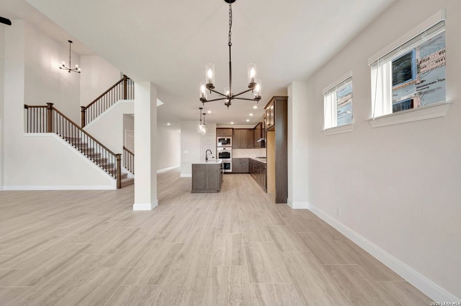 Spacious, unfurnished interior of a new home in Davis Ranch 60', San Antonio (Image 36). Spacious, unfurnished interior of a new home in Davis Ranch 60', San Antonio (Image 36).