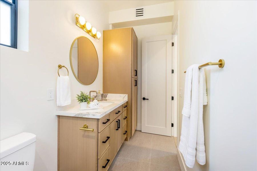 044-IMG_6842 044-IMG_6842