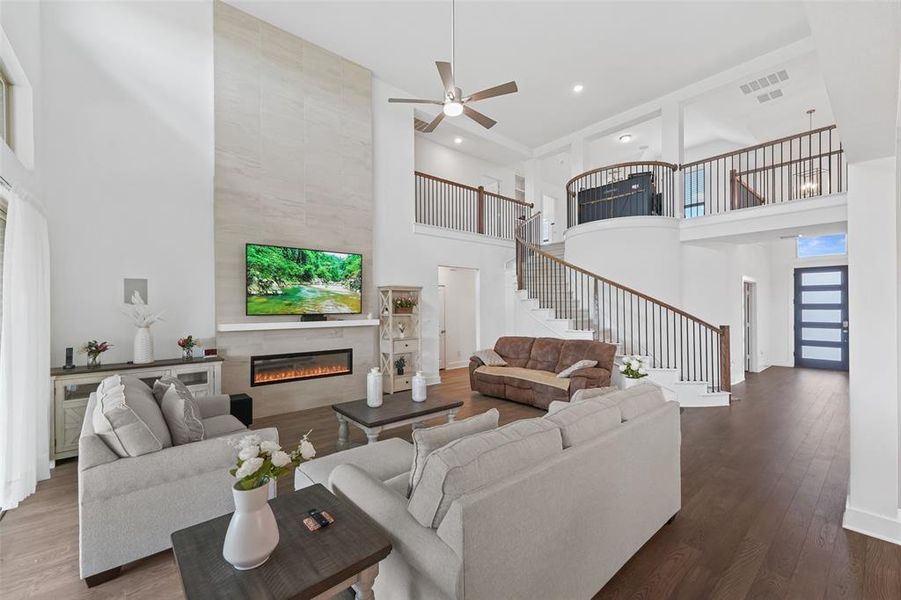 Furnished interior view inside a new home in Broadmoor Estates, Ovilla (Image 9).