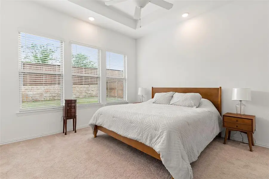 Furnished interior view inside a new home in Inspiration, Lucas (Image 8).