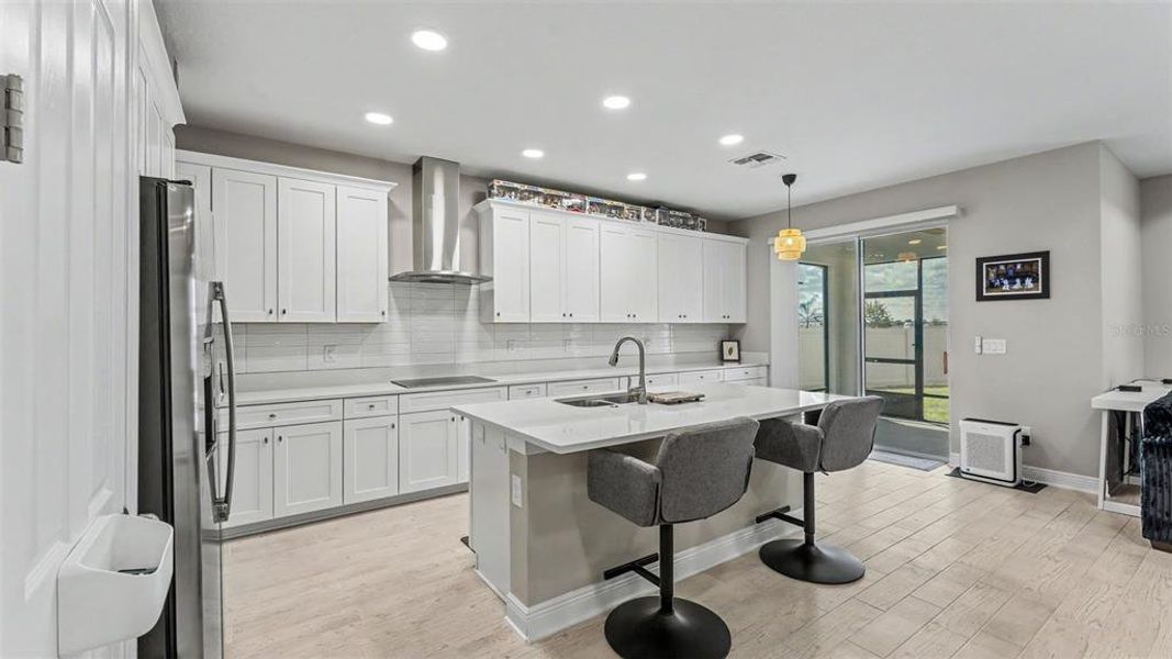 Furnished interior view inside a new home in , Lakeland (Image 14).