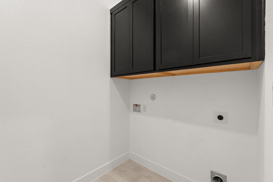 Spacious, unfurnished interior of a new home in Fulshear Lakes, Fulshear (Image 44).