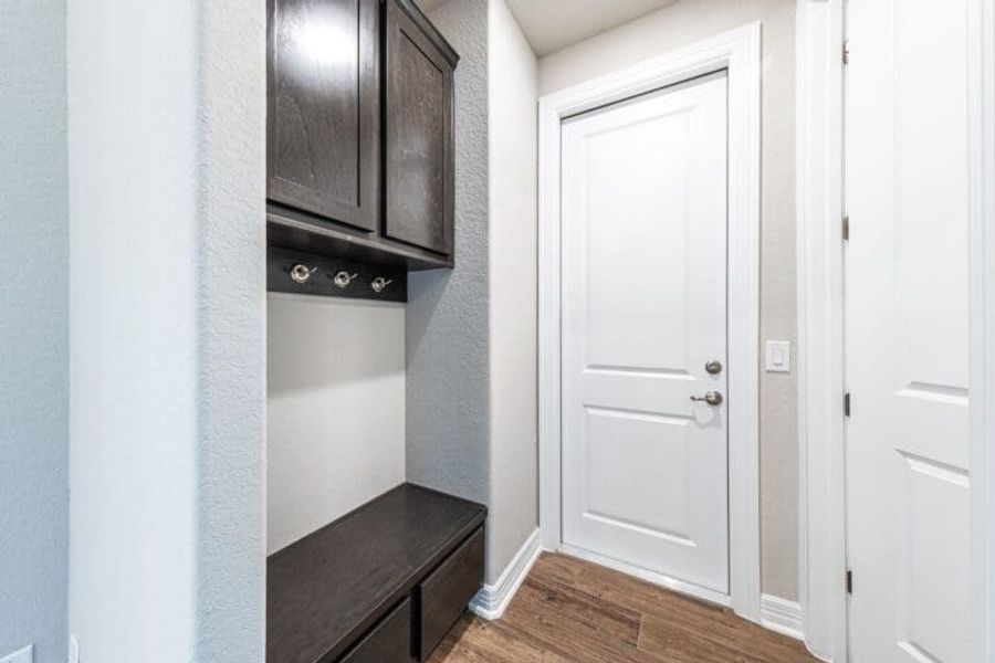 23-web-or-mls-SQFT-0145
