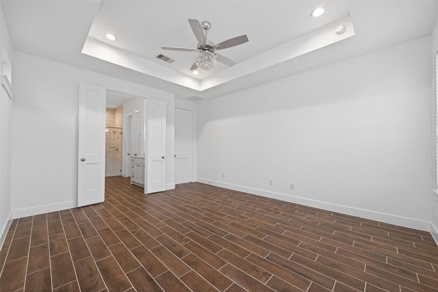 Spacious, unfurnished interior of a new home in Artavia, Conroe (Image 42).