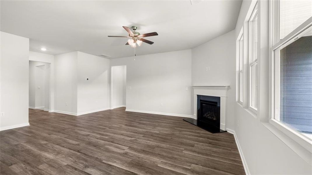 Spacious, unfurnished interior of a new home in Preserve at Dove Creek, Statham (Image 32).