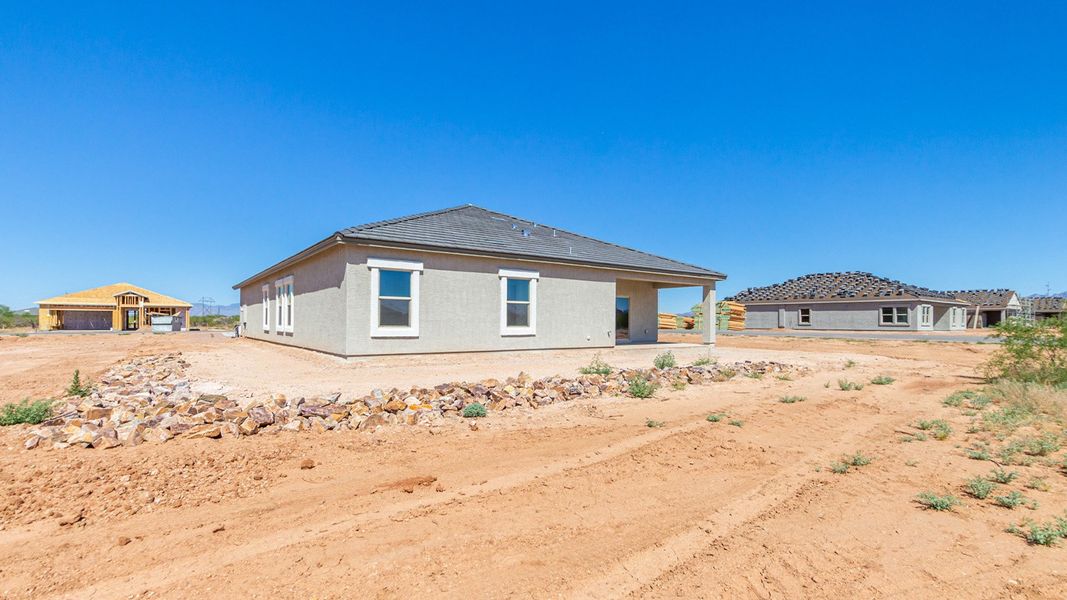 Representative exterior details of a home built from the Sedona - Plan H50T7 by D.R. Horton in Sahuarita Acres, Sahuarita (Image 19).