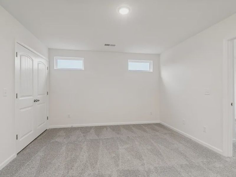 Spacious, unfurnished interior of a new home in Providence Station at Trolley Run, Aiken (Image 6).