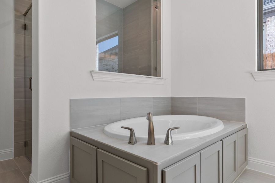 5br New Home in Fort Worth, TX.  - Slide 27