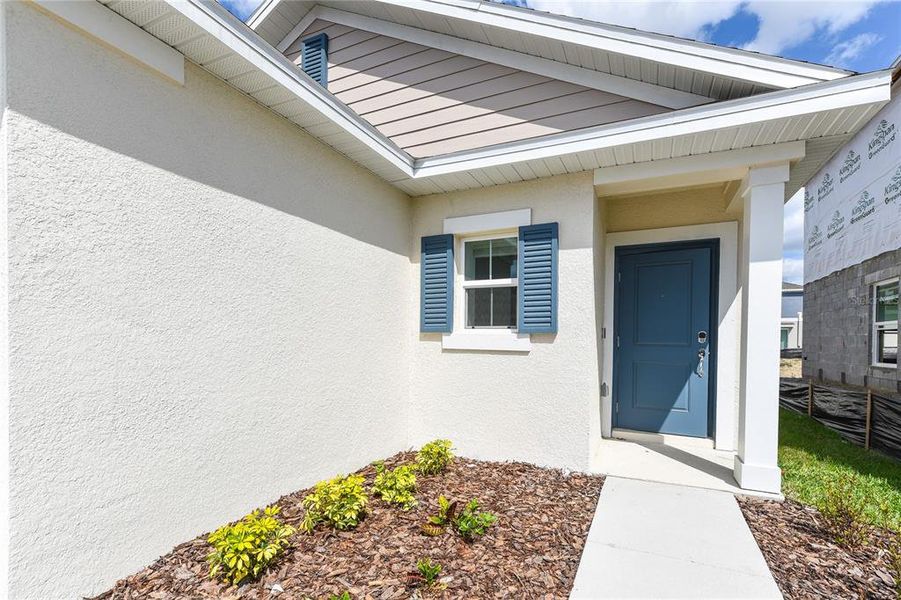 Exterior details and patio area of a home in , Davenport (Image 3).