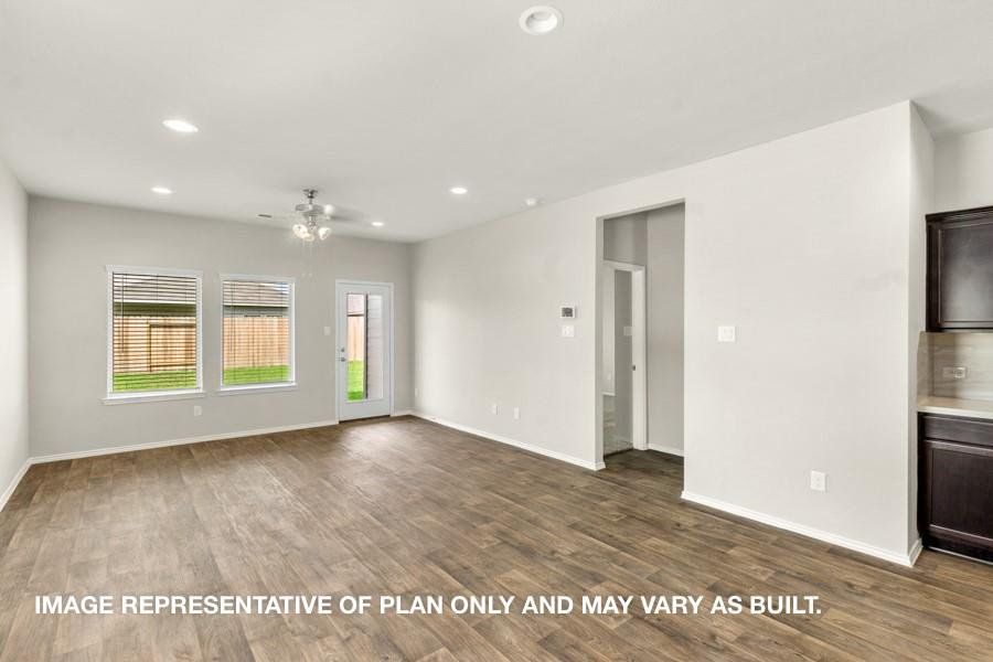 Image 12 of a home in Presswoods. Image 12 of a home in Presswoods.