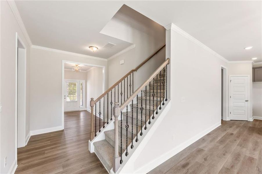 Spacious, unfurnished interior of a new home in Hellen Valley, Braselton (Image 11).