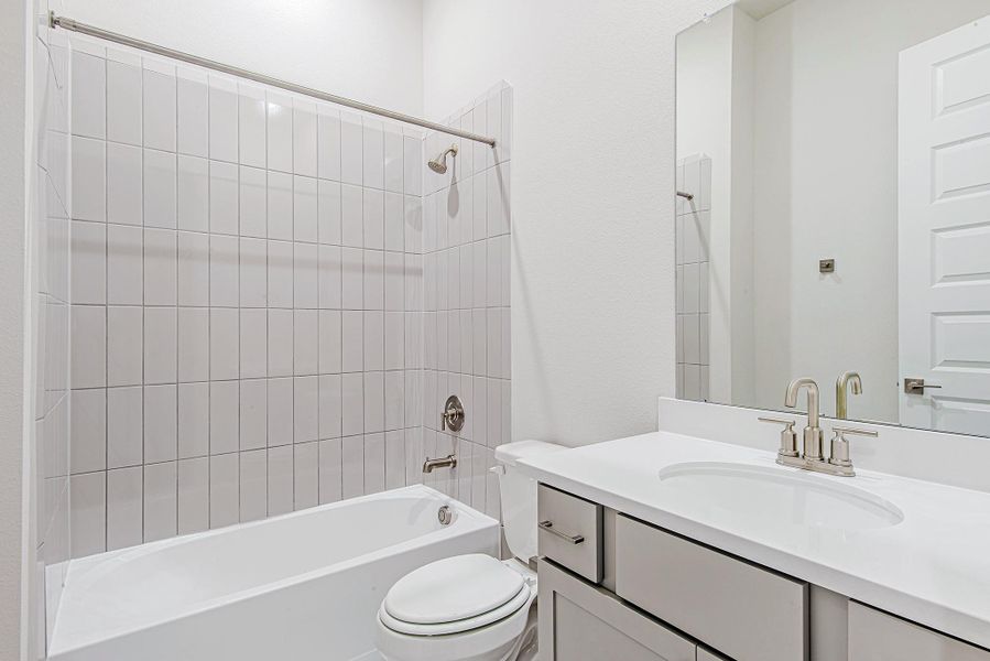 Furnished interior view inside a new home in WaterStone, Montgomery (Image 13). Furnished interior view inside a new home in WaterStone, Montgomery (Image 13).