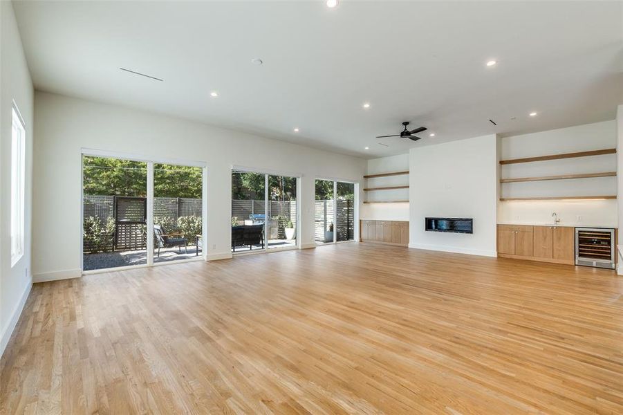 Spacious, unfurnished interior of a new home in , Dallas (Image 18). Spacious, unfurnished interior of a new home in , Dallas (Image 18).