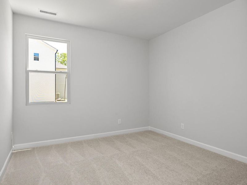 Spacious, unfurnished interior of a new home in Gregory Village, Lillington (Image 16).