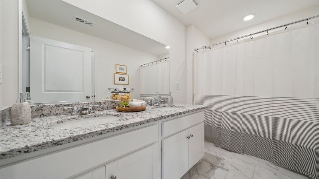 Furnished interior view inside a new home in Tooley Harbor, Elizabeth City (Image 29).