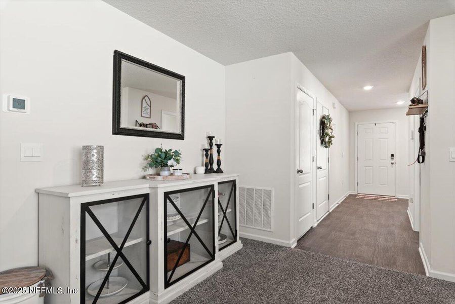 Furnished interior view inside a new home in Willow Springs, Green Cove Springs (Image 22). Furnished interior view inside a new home in Willow Springs, Green Cove Springs (Image 22).