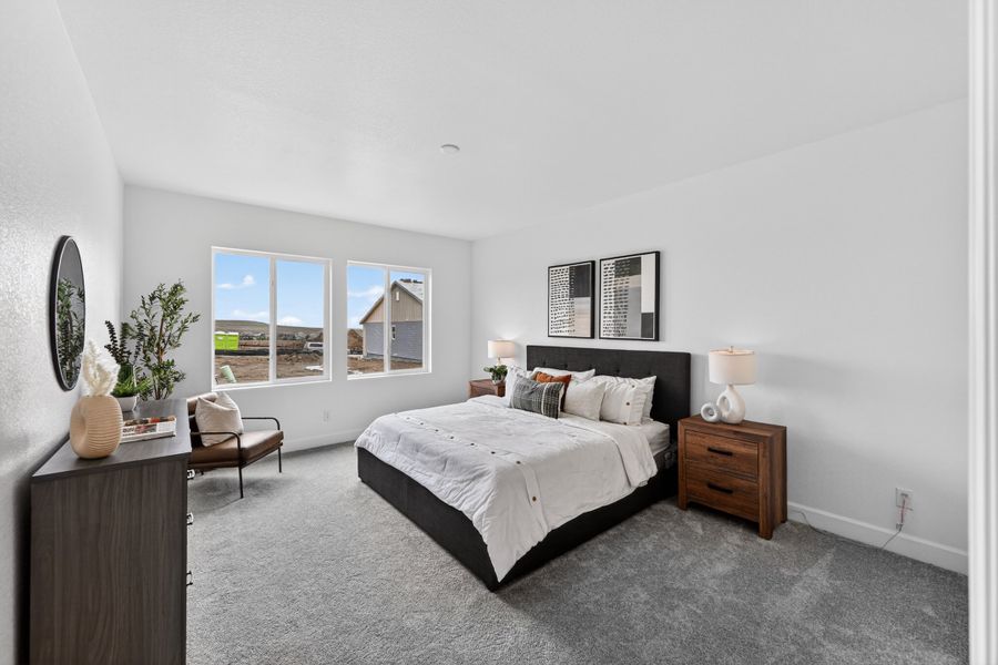 Furnished interior view inside a new home in Trailstone, Arvada (Image 25). Furnished interior view inside a new home in Trailstone, Arvada (Image 25).