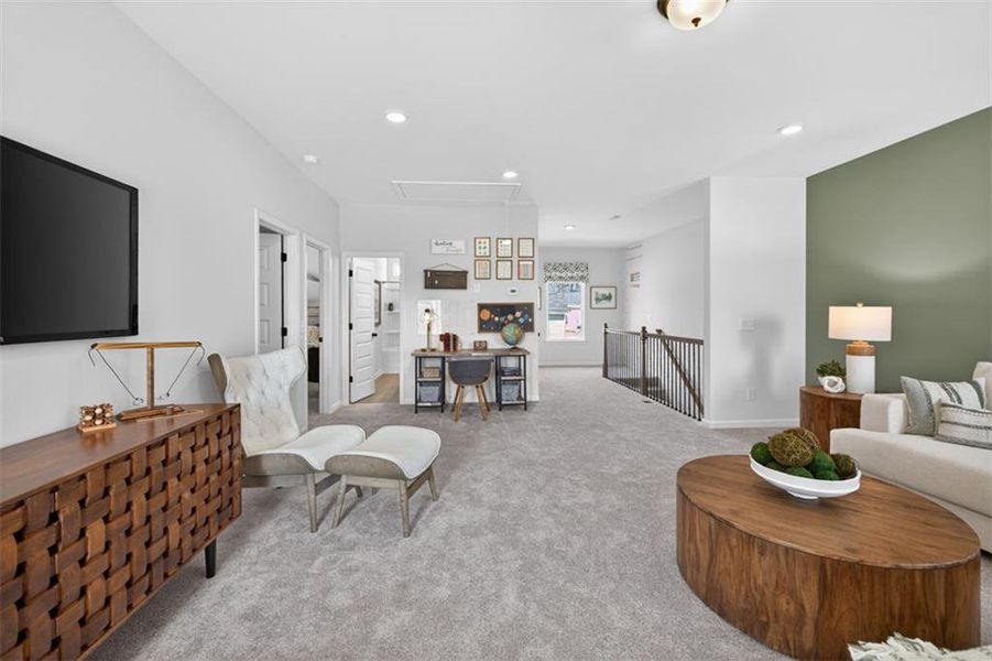 Furnished interior view inside a new home in Oakmont, Dallas (Image 31).