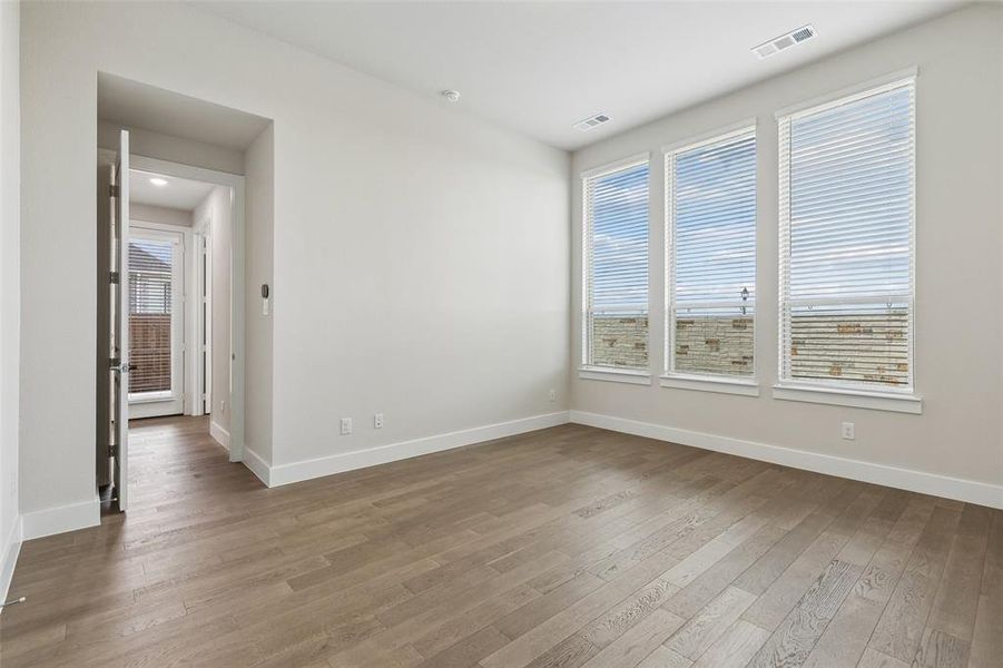 Spacious, unfurnished interior of a new home in , McKinney (Image 23).