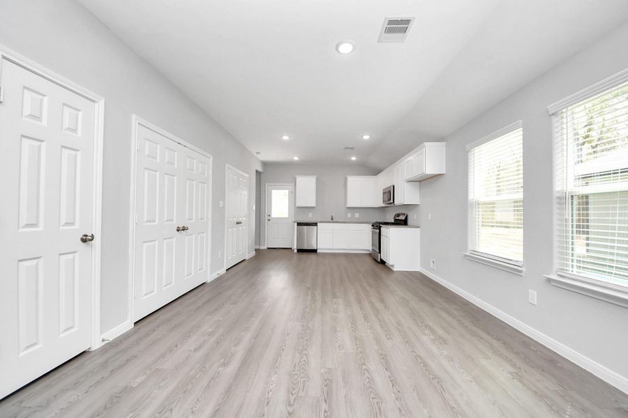 Image 15 of a home in . Image 15 of a home in .