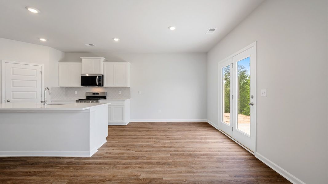 Spacious, unfurnished interior of a new home in The Preserve at Agricultural Village, Perry (Image 16).