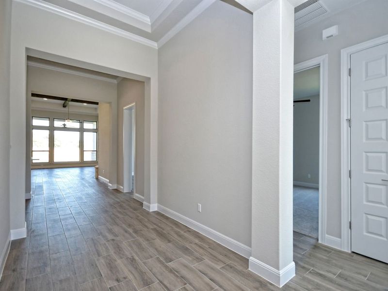Representative unfurnished interior of a home built from the Siena III by Giddens Homes in Clearwater Ranch, Liberty Hill (Image 23).